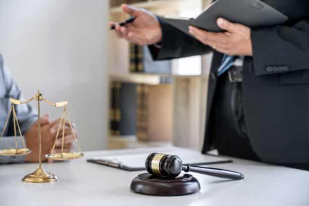 Financial Cases Lawyer in Dubai